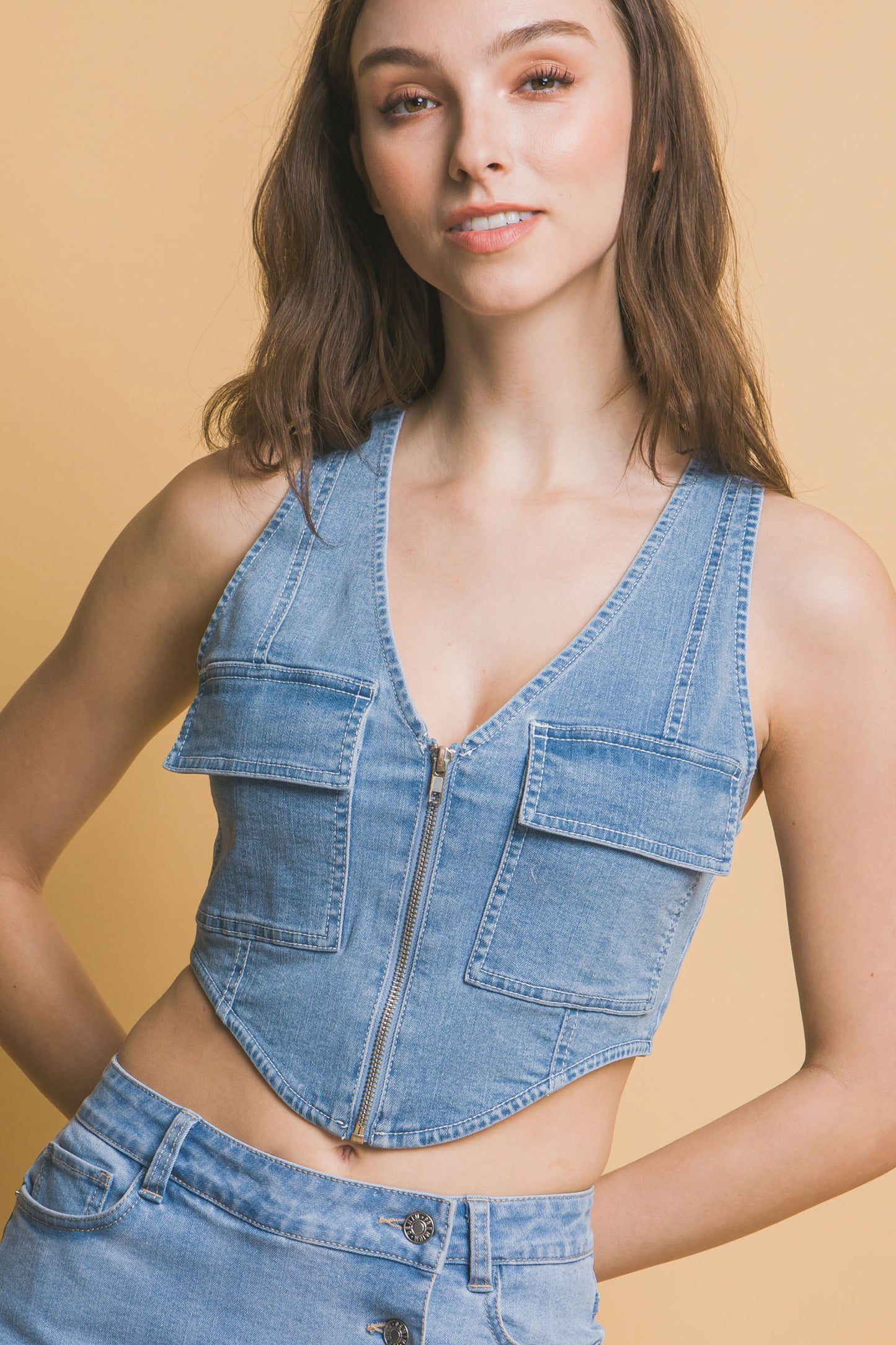 T8017LT Denim Sleeveless Zipper Crop Vest