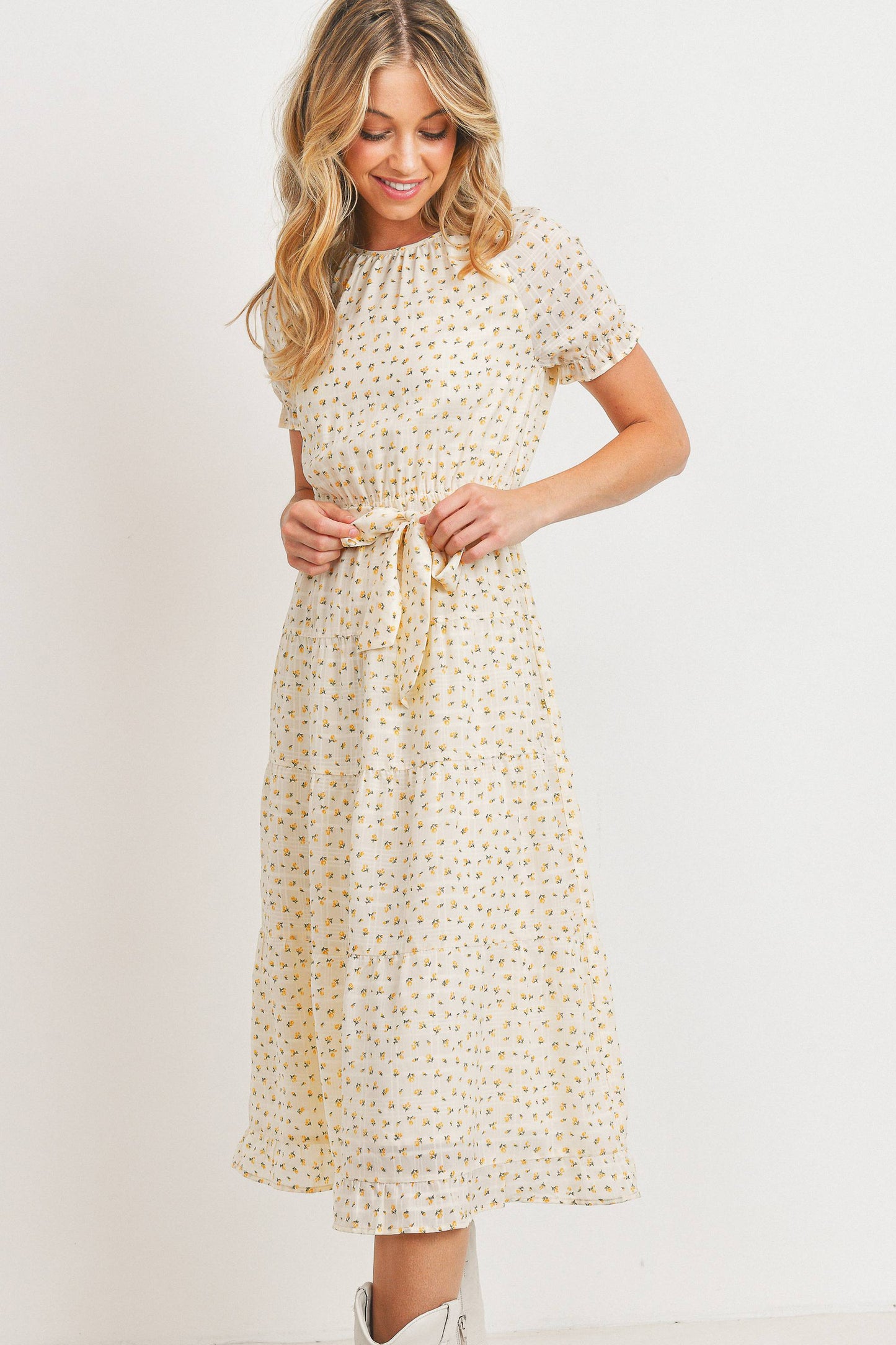 Short Sleeve Round Neck Bow Tie Dress