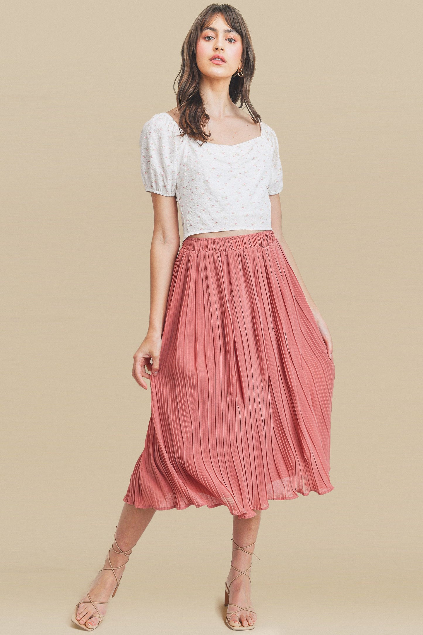 Elastic Waist Pleated Skirt