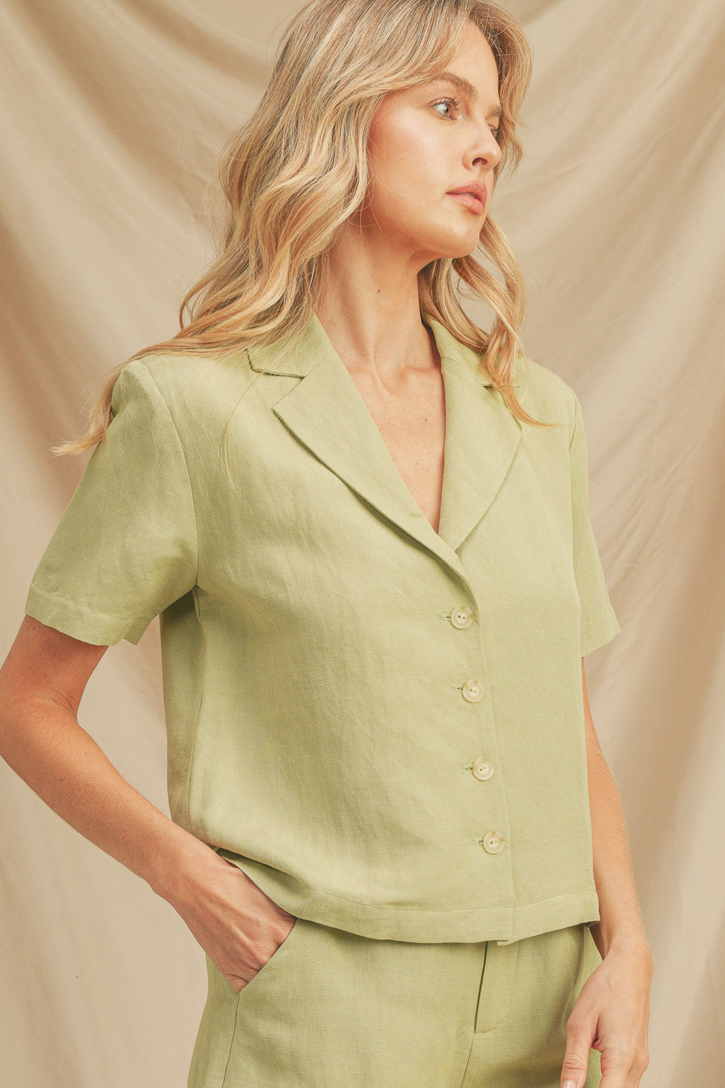 Button Closure Short Sleeve Crop Top